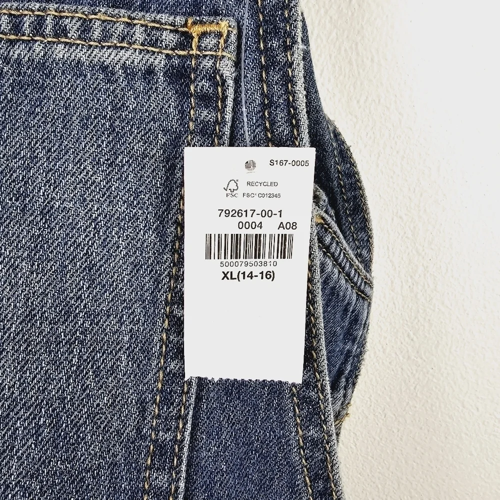 Old Navy #792617 Girl's Distressed Denim Shortalls NWT, size XL (14-16)